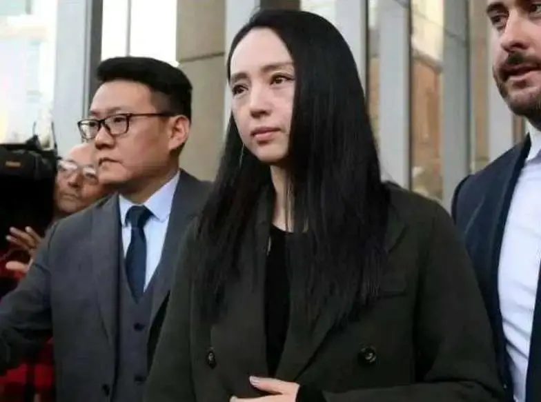 对高云翔付出一切的董璇，为什么最终还是以离婚而告终？_嘉待情感