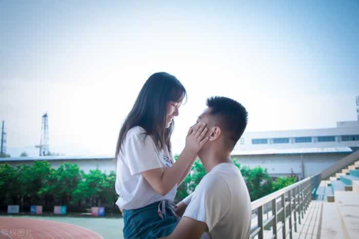 婚姻里有真正的二人世界么？婆婆怎么和儿媳相处-挽忆情感