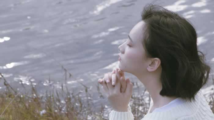 为什么说婚外寻找爱情就是一种玩火游戏-挽忆情感