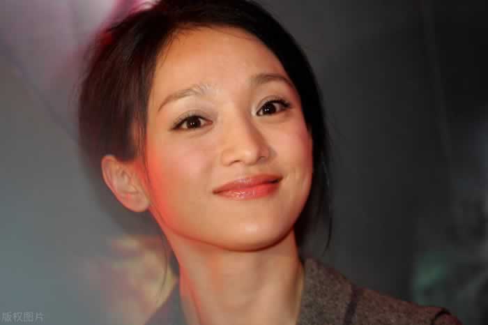 周迅官宣离婚背后，是无数人在婚姻里想要的安全感_嘉待情感