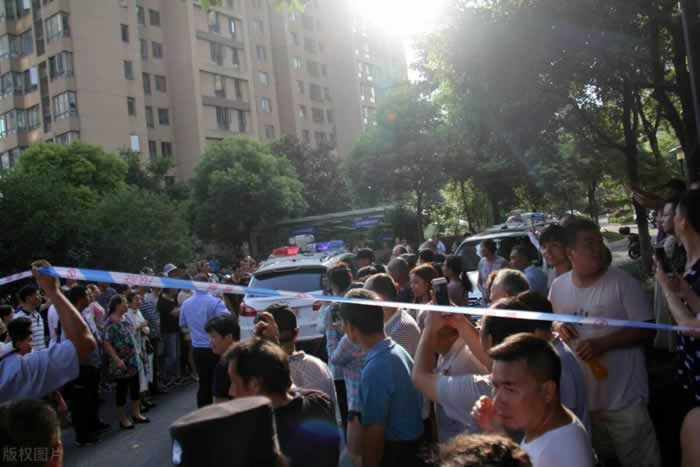 向原配索赔109万的跳楼第三者悲剧揭秘，婚姻里什么都有可能发生-挽忆情感