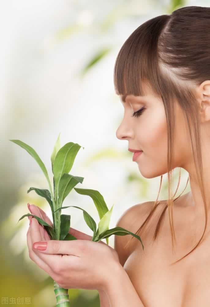 当下的力量：做一个现实的女人总要好过做一个痛苦的女人_嘉待情感