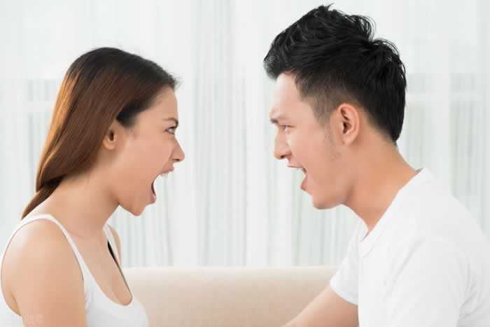 十年婚姻，怎么面对精神出轨的另一半?_嘉待情感挽回