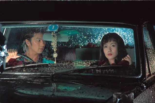 无底线的讨好别人，是怎么毁了你的婚姻的？_嘉待情感