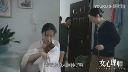 喂奶被围观，当众漏尿... 这些难堪背后是一千万女性无声的呐喊_嘉待情感挽回