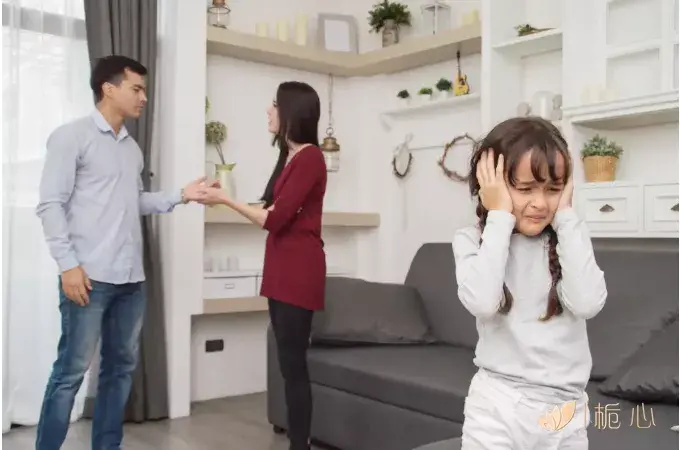 嘉待情感_情感咨询_情感挽回_情感问题解决_分手了怎么办_怎么挽回前任_《离婚冷静期手册》NO.10丨离婚了孩子咋办？