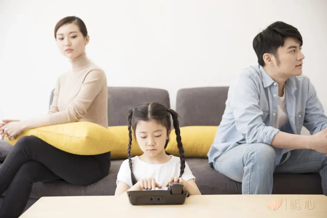 嘉待情感_情感咨询_情感挽回_情感问题解决_分手了怎么办_怎么挽回前任_《离婚冷静期手册》NO.10丨离婚了孩子咋办？