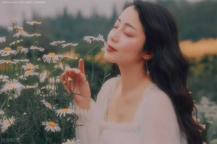 30岁之后的女人，如何套住男人的心？3个技巧保持吸引力-挽忆情感