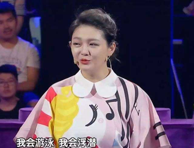 想要被男人宠爱？女人要这样“表里不一”：内心强大，外表柔弱_嘉待情感