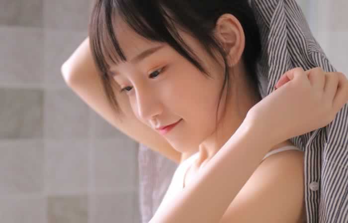 比起“我爱你”，女人更喜欢听的，是这几句话_嘉待情感