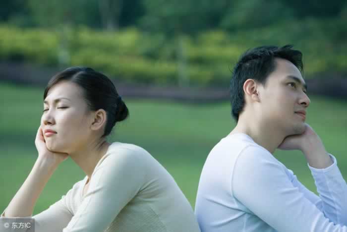 争吵时，老婆有这3个表现，说明你娶对了人_嘉待情感挽回