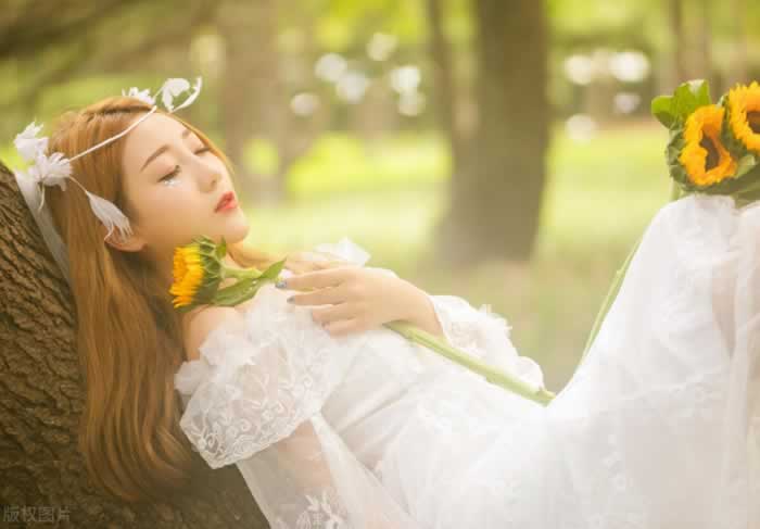 绿茶女的三大受宠秘籍：如何抓牢男人心？_嘉待情感挽回