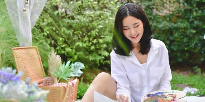 男人身边出现“绿茶女”，女人该如何应付？_嘉待情感