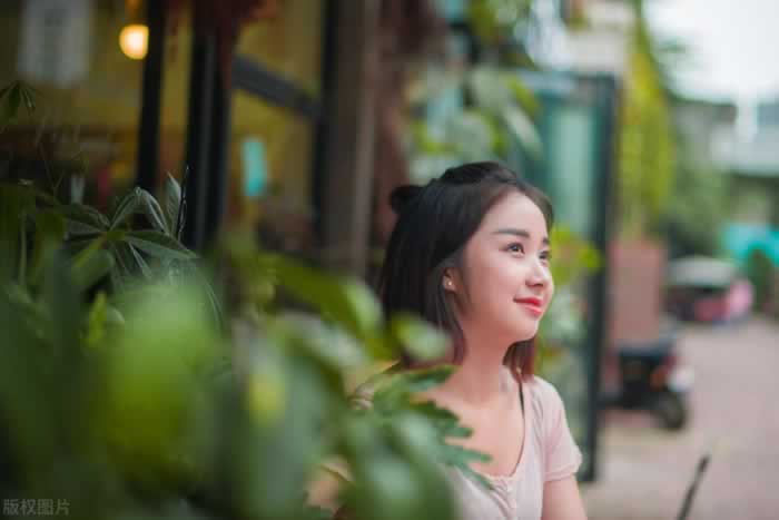 夫妻长期分居，如何让男人更加关心家庭？-挽忆情感