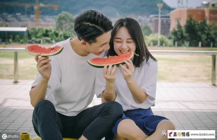 老公每天回到家不做家务，也不带小孩，我是这样向婆婆告状的……-挽忆情感