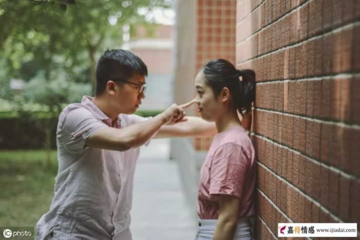 为什么有些男人各方面条件都不如女方，仍旧会出轨？_嘉待情感挽回
