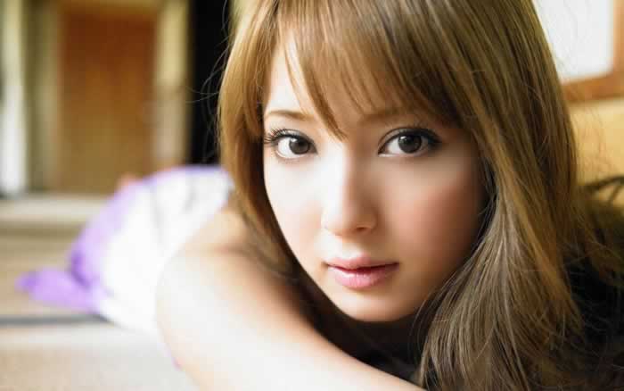 恋爱中做这3件事的女生，永远不会被男人珍惜！_嘉待情感
