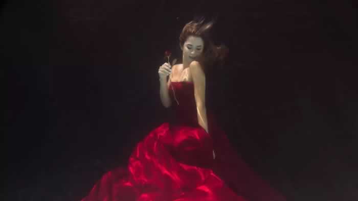 为什么渣男那么坏，姑娘们还拼命爱？！为了填补心理缺陷……_嘉待情感