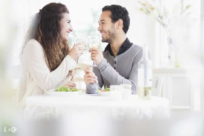 挽回感情：如何度过婚姻的“三年之痛、七年之痒”?-挽忆情感