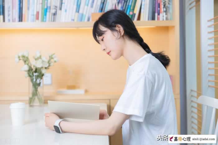 嘉待情感_情感咨詢_情感挽回_情感問題解決_分手了怎麼辦_怎麼挽回前任_心理提升：越活越年輕的五個習慣，請逼自己養成