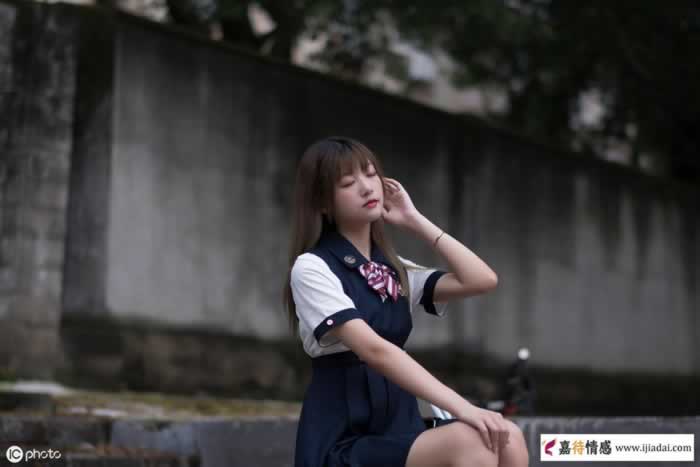 一个有钱，一个有颜值，两个女人你会怎么选？男人也一样现实_嘉待情感挽回