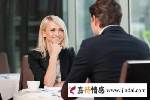 只有互相喜欢的两个人，才会有的默契，你们有吗？-挽忆情感