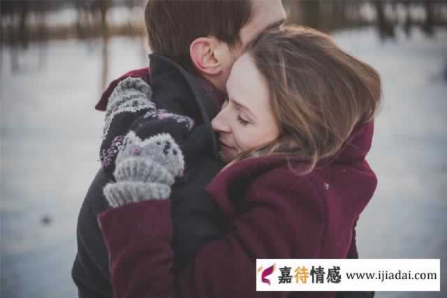 在男人的心里，婚外的情是真感情吗？-挽忆情感