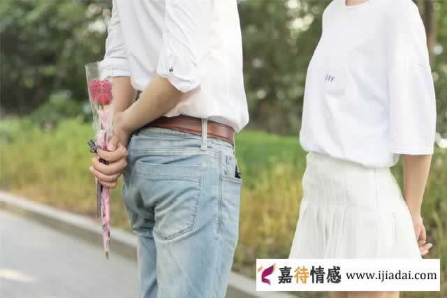 在男人的心里，婚外的情是真感情吗？-挽忆情感